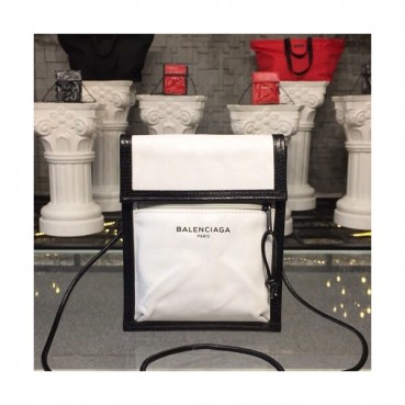 [빅세일!가격대비 최고!!]Balenciaga 2019 Leather Shoulder Cross Bag,19CM - 발렌시아가 2019 남여공용 레더 숄더 크로스백,BGB0159,19CM,화이트