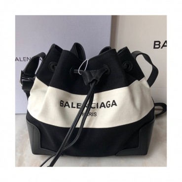 Balenciaga 2019 Canvas & Leather Bucket Shoulder Cross Bag,25CM - 발렌시아가 2019 캔버스&레더 버킷 숄더 크로스백,BGB0041,25CM,화이트+블랙