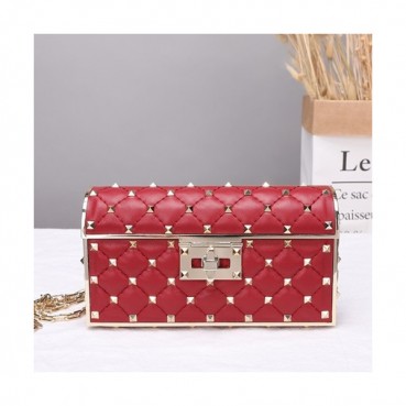 Valentino 2019  Leather Ruckstud Shoudler Cross Bag,18CM - 발렌티노 2019 레더 락스터드 숄더 크로스백,VTB0399,18CM,레드