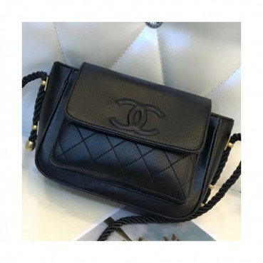 Chanel Logo Shoulder Cross Bag ,21CM - 샤넬 로고 여성용 숄더 크로스백 CHAB0530,21CM,블랙