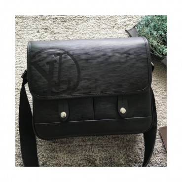 Louis Vuitton Epi Mens Messenger Cross Bag,11.3cm/29cm - 루이비통 에삐 남성용 메신저 크로스백  M53492,LOUB0259,11.3cm/29cm