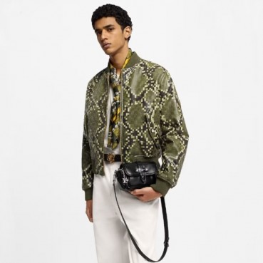 루이비통 남성 카고 웨어러블 월릿 M13989 - Louis vuitton Mens Cargo Wearable Wallet 