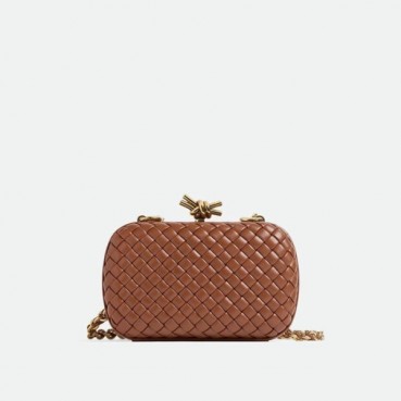 보테가 베네타 여성 탄 체인 새들 백- Bottega Veneta Womens Knot Bag 