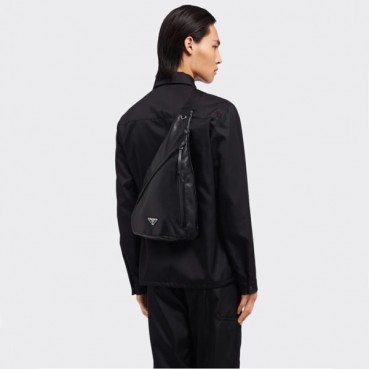 프라다 남/녀 블랙 슬링백 - Prada Unisex Black Slingbag 
