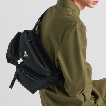 프라다 남성 블랙 슬링백 - Prada Mens Black Slingbag 