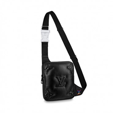 Louis Vuitton 2020 Leather Bumbag Hip Sack,18cm - 루이비통 2020 남여공용 레더 범백 힙색, M68773,LOUB1962,18cm,블랙