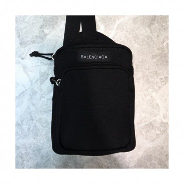 Balenciaga 2019 Canvas Hip Sack Belt Bag,18.5CM - 발렌시아가 2019 남여공용 캔버스 힙색 벨트백,BGB0465,18.5CM,블랙