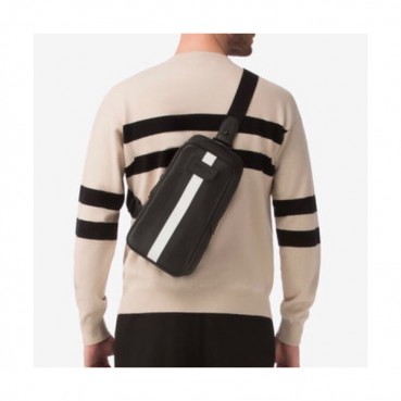Bally 2019 Leather Hip Sack,32cm  - 발리 2019 레더 남성용 힙색,BALB0103,32cm,블랙