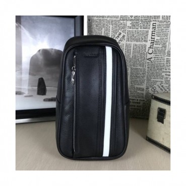 Bally 2019 Leather Hip Sack,30cm  - 발리 2019 레더 남성용 힙색,BALB0088,30cm,블랙