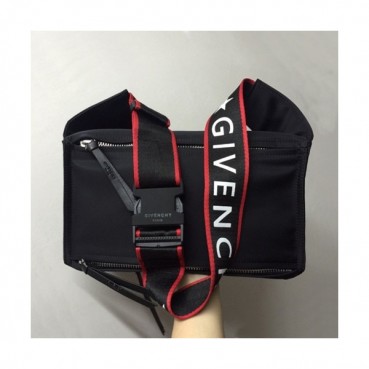 Givenchy  2019 Nylon Hip Sack Belt Bag / Shoulder Bag,30cm - 지방시 2019 나일론 남성용 힙색 벨트백 / 숄더백,GVB0211,30cm,블랙