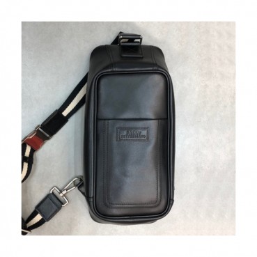 Bally 2019 Leather Hip Sack,40cm  - 발리 2019 레더 남성용 힙색,BALB0039,40cm,블랙