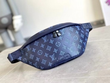 2023 Louis Vuitton Leather Hip Sack,34cm - 루이비통 레더 남여공용 힙색 M51420 ,LOUB0720,34cm,블루