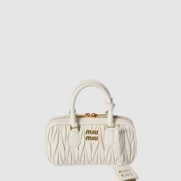 미우미우 여성 아르카디 마테라쎄 미니 백 - Miumiu Womens Arcadi Matelasse Mini Bag 
