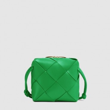 보테가 베네타 여성 미니 카세트 카메라 백 - Bottega veneta Womens Mini Cassette Camera Bag 