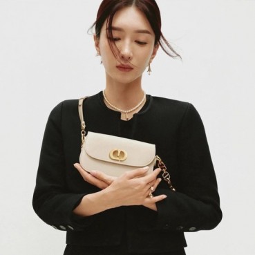 디올 여성 화이트 30 몽테뉴 - Dior Womens White 30 Montaigne 