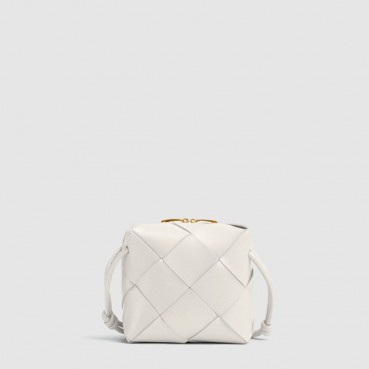 보테가 베네타 여성 미니 카세트백 - Bottaga veneta Womens Cassette Bag 