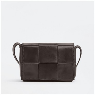 보테가 베네타 여성 쵸코 카세트 미니백 - Bottega veneta Womens Choco Cross Bag 