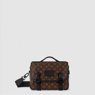 루이비통 남성 트레일 메신저 백 M46972 - Louis vuitton Mens Trail Bag 