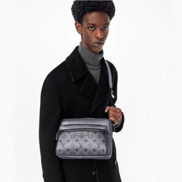 루이비통 남성 메신저 M30830 - Louis vuitton Mens Gray Cross Bag 