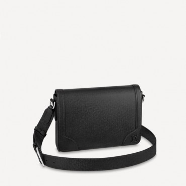 루이비통 남성 메신저 M30807 - Louis vuitton Mens Black Cross Bag 