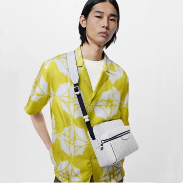루이비통 남성 화이트 메신저백 - Louis vuitton Mens White Cross Bag 