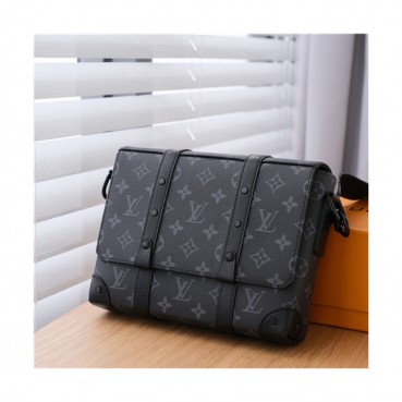 [루이비통]Louis Vuitton 2021 Men's Leather Messanger Bag,24cm,LOUB2423 - 루이비통 2021 남성용 메신저백,24cm,블랙