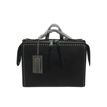 [팬디] 피카부 뱀가죽밴드 블랙 남성용 비지니스백 fd0003b - Fendi Peekaboo Leather Black Mens Business