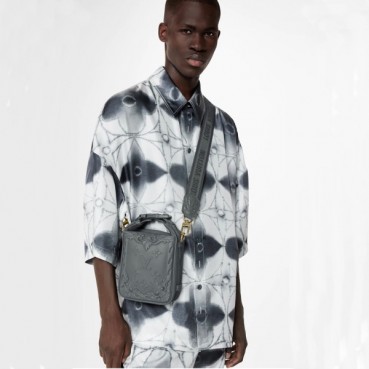 루이비통 남성 그레이 카메라백 - Louis vuitton Mens Gray Camera Bag 