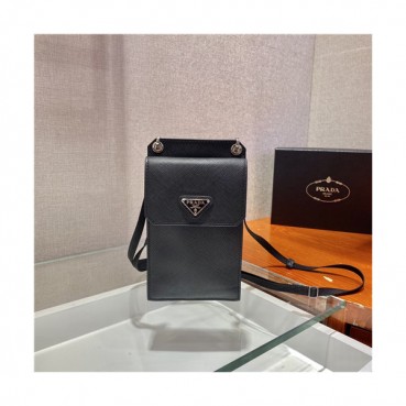 [프라다]Prada 2021 Men's Leather Phone Bag,11cmPRAB0449 - 프라다 2021 남성용 레더 폰백,11cm,블랙