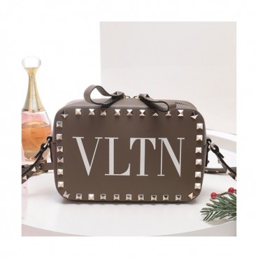 Valentino 2019 Leather Camera Small Shoudler Bag,18.5CM - 발렌티노 2019 여성용 레더 카메라 스몰 숄더백 ,VTB0167,18.5CM,카키브라운