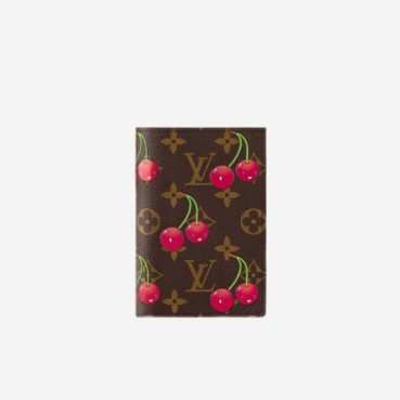루이비통 여성  LV x TM 체리 패스포트 커버 M13424 - Louis vuitton Womens LV x TM Cherry Passport Cover 