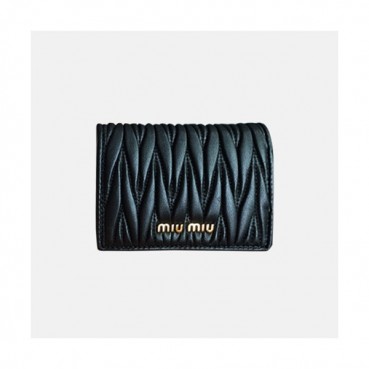 18/19 MiuMiu Ladies Matelassé Logo Small Wallet 5MV204 - 미우미우 마테라쎄 로고 남자 반지갑 MIU0075X  8CM