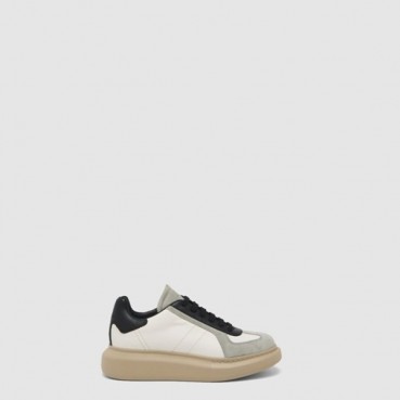 알렉산더 맥퀸 남/녀 오버사이즈 레트로 스니커즈 - Alexander McQueen Unisex Oversized Retro Sneakers 