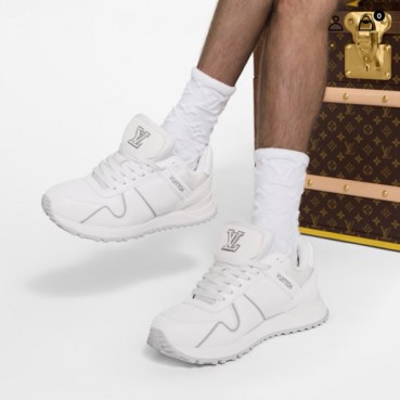 루이비통 남성 런 어웨이 스니커즈 - Louis vuitton Mens Run Away Sneaker 