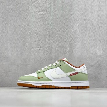 나이키 남/녀 그린 스니커즈 - Nike SB Dunk Low Unisex Sneaker 