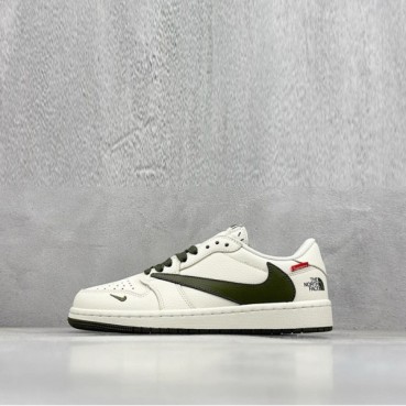 나이키 남/녀 로우 스니커즈 - Nike Air Jordan 1 Low Unisex Sneaker 