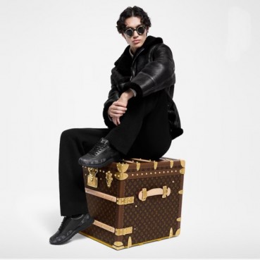 루이비통 남성 런 어웨이 스니커즈 - Louis vuitton Mens Run Away Sneaker 