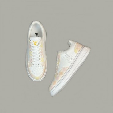 루이비통 남성 베이지 스니커즈 - Louis vuitton Mens Beige Sneakers 