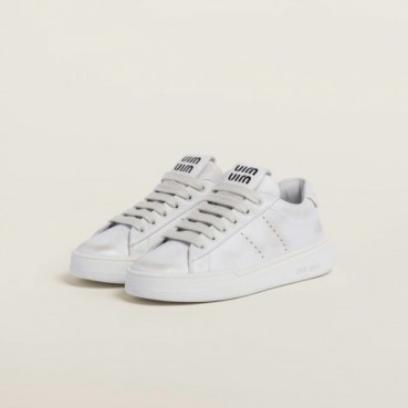미우미우 여성 화이트 스니커즈 - Miumiu Womens White Sneakers 