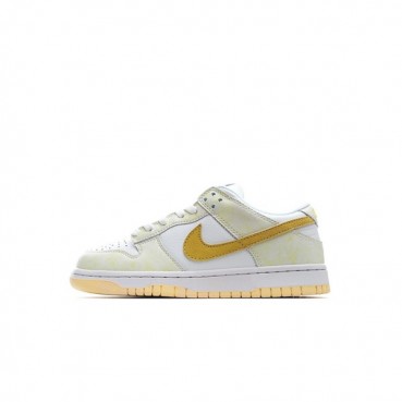 나이키 남/녀 옐로우 스니커즈 - Nike SB Dunk Low Unisex Sneakers 