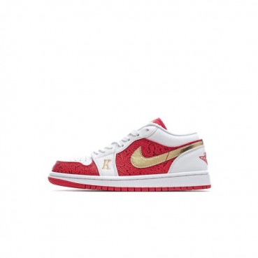 나이키 남/녀 레드 스니커즈 - Nike Air Jordan 1 Low Unisex Sneakers 