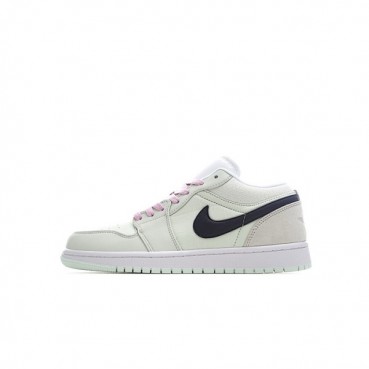 나이키 남/녀 민트 스니커즈 - Nike Air Jordan 1 Low Unisex Sneakers 