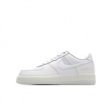 나이키 남/녀 화이트 스니커즈 - Nike Air Force 1 Unisex Sneakers 