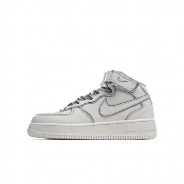 나이키 남/녀 그레이 하이탑 스니커즈 - Nike Air Force 1 Unisex Sneakers 