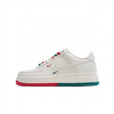 나이키 남/녀 화이트 스니커즈 - Nike Air Force 1 Unisex Sneakers 