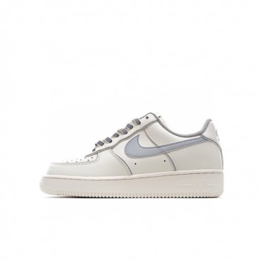 나이키 남/녀 그레이 스니커즈 - Nike Air Force 1 Unisex Sneakers 