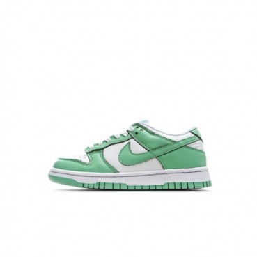 나이키 여성 그린 스니커즈 - Nike Dunk Low Womens Sneakers 