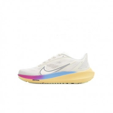 나이키 남/녀 화이트 스니커즈 - Nike Zoom Pegasus Unisex Sneakers 