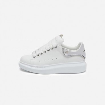 알렉산더 맥퀸 남/녀 화이트 스니커즈 - Alexander McQueen Unisex White Sneakers 