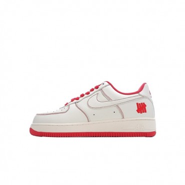 나이키 남/녀 화이트 스니커즈 - Nike Air Force 1 Low Unisex Sneakers 